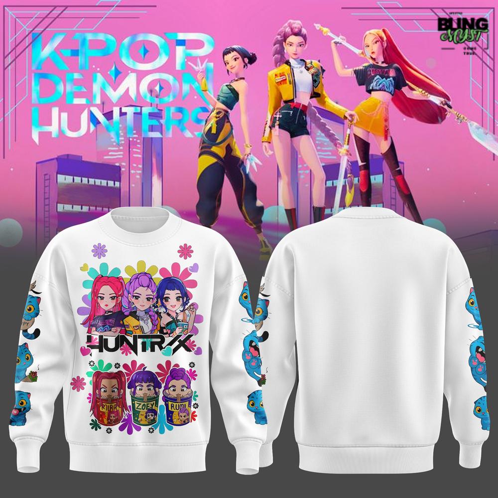 K-Pop Demon Hunters HUNTRIX White Crewneck Sweatshirt K-Pop Demon Hunters HUNTRIX White Crewneck Sweatshirt